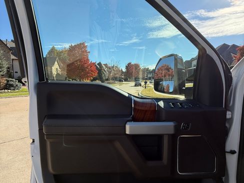 Used 2019 Ford F350 King Ranch w/ King Ranch Ultimate Package image 17