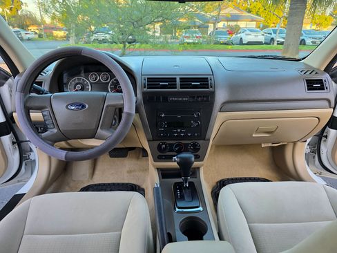 Used 2007 Ford Fusion S image 14