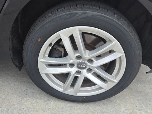 Used 2017 Audi A4 2.0T Premium w/ Audi MMI Navigation Plus image 15