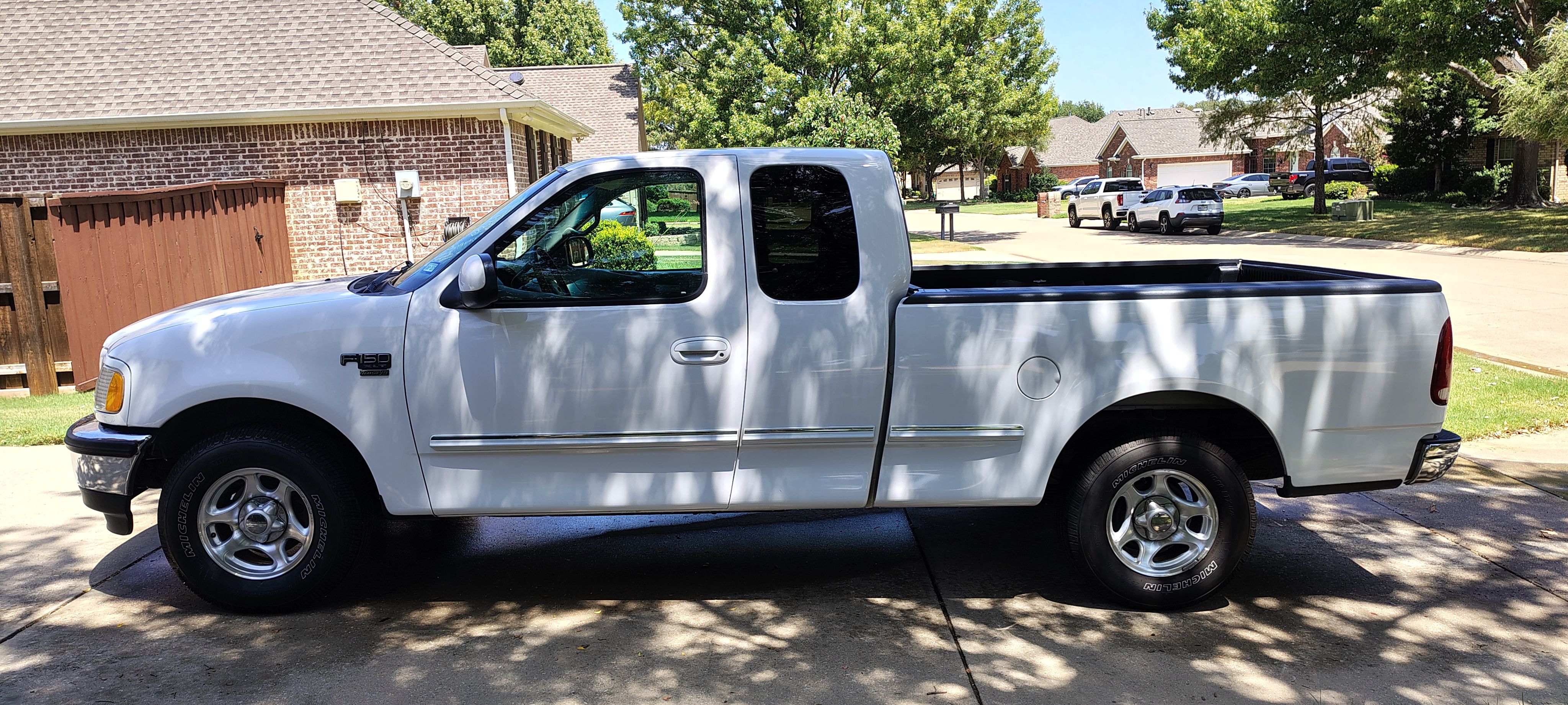 Used 1998 Ford F150 2WD SuperCab image 4