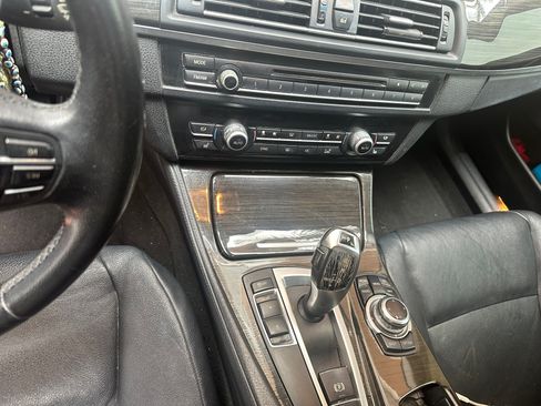Used 2013 BMW 535i Sedan RWD image 11