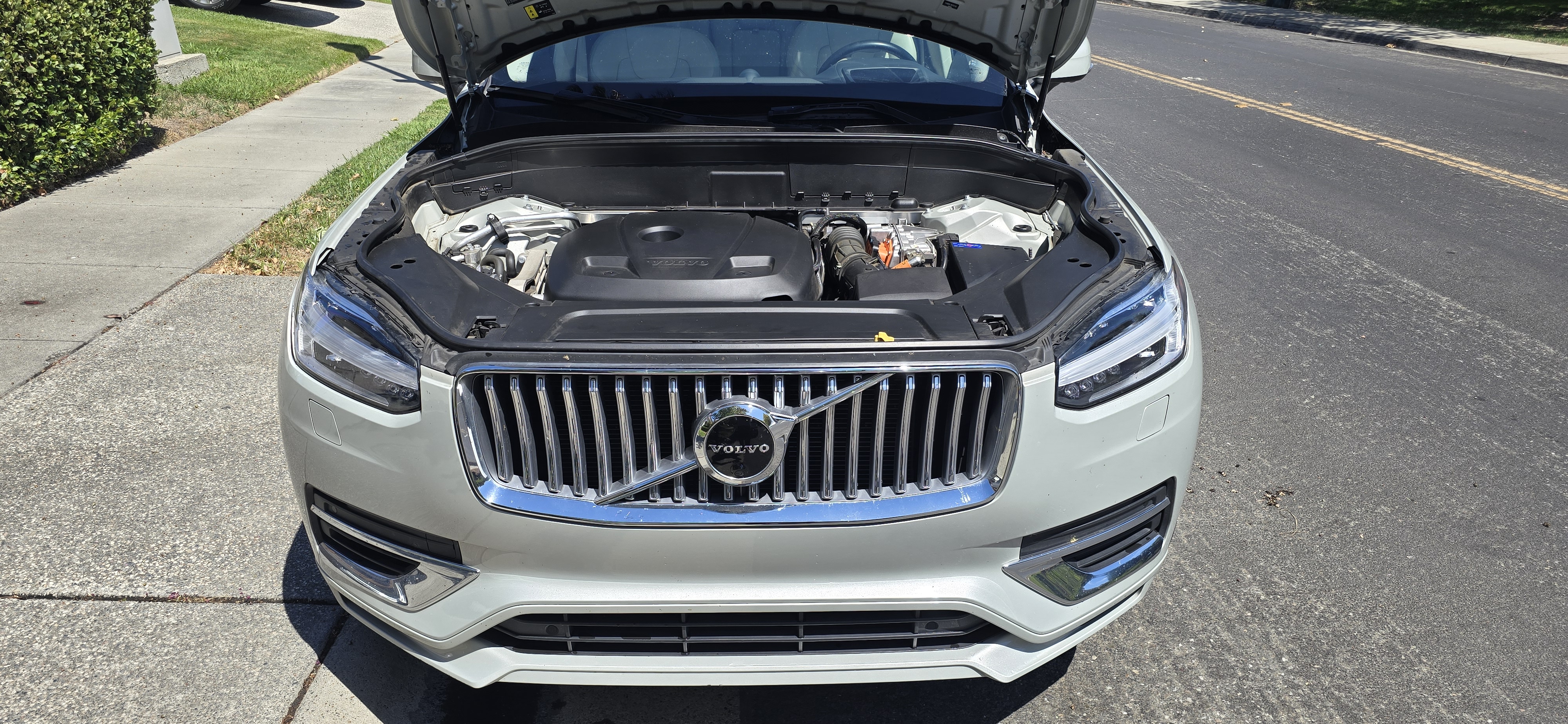 Used 2022 Volvo XC90 T8 Inscription AWD/4WD image 9