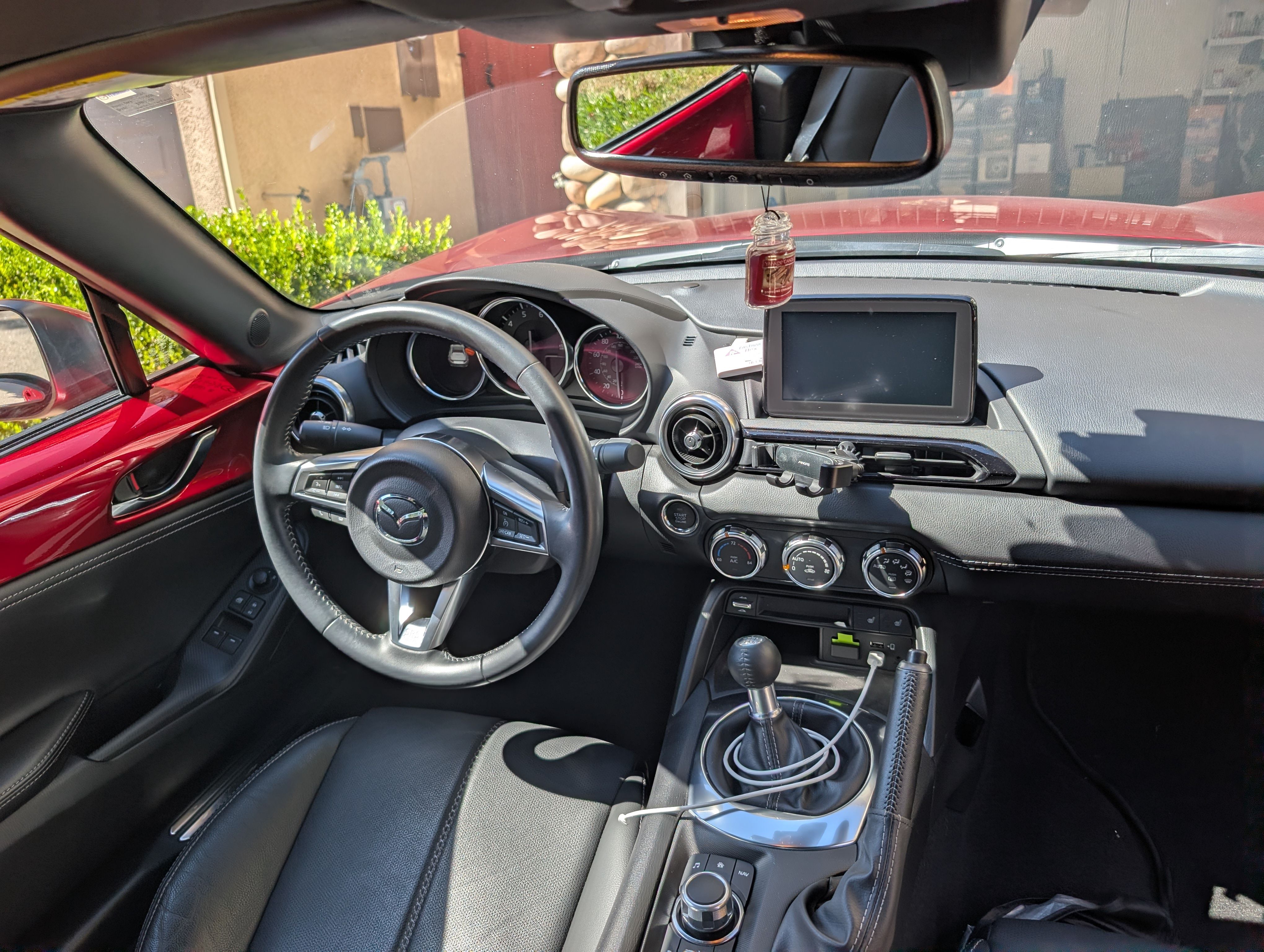 Used 2022 MAZDA MX-5 Miata RF Grand Touring RWD image 7