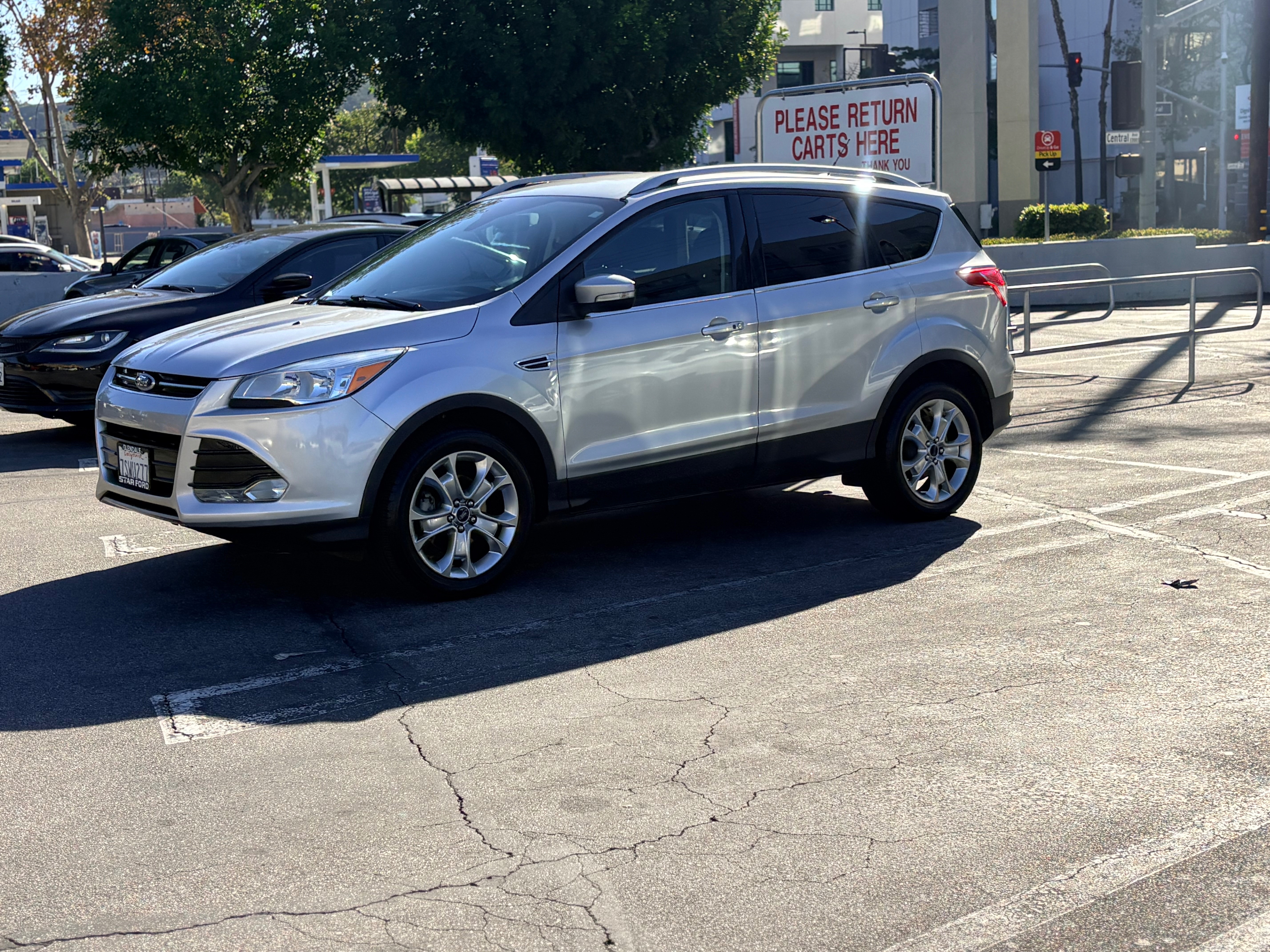 Used 2016 Ford Escape Titanium FWD image 10