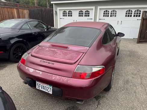 Used 2000 Porsche 911 Coupe image 2