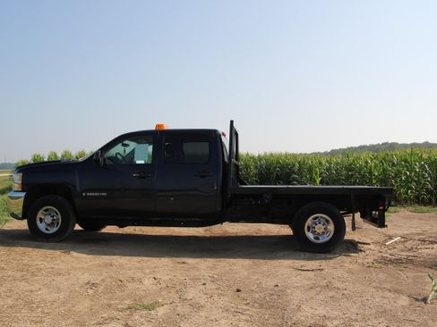 Used 2007 Chevrolet Silverado 2500 W/T w/ LS Package image 15