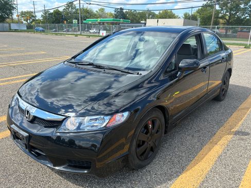 Used 2009 Honda Civic LX image 1