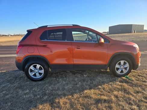 Used 2015 Chevrolet Trax LT w/ LT Plus Package image 11