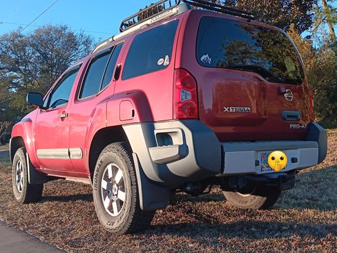 Used 2013 Nissan Xterra PRO-4X image 5