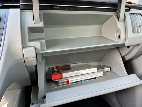 Used 2013 Toyota Prius Three image 14