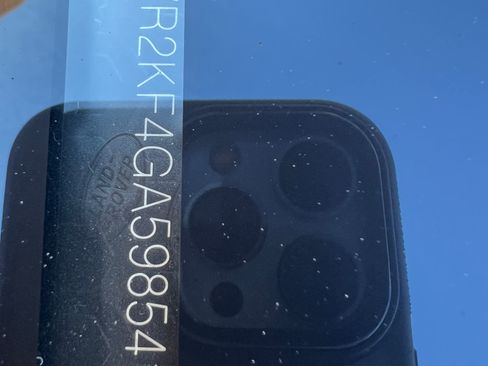 Used 2016 Land Rover Range Rover Sport HSE image 17