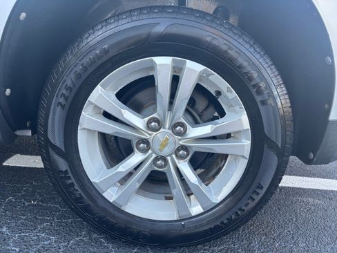 Used 2012 Chevrolet Equinox LT image 22