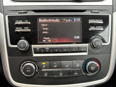 Used 2016 Nissan Altima 2.5 S w/ Power Driver Seat Package image 8