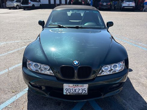Used 2001 BMW Z3 2.5i image 2