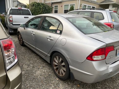 Used 2011 Honda Civic EX image 2