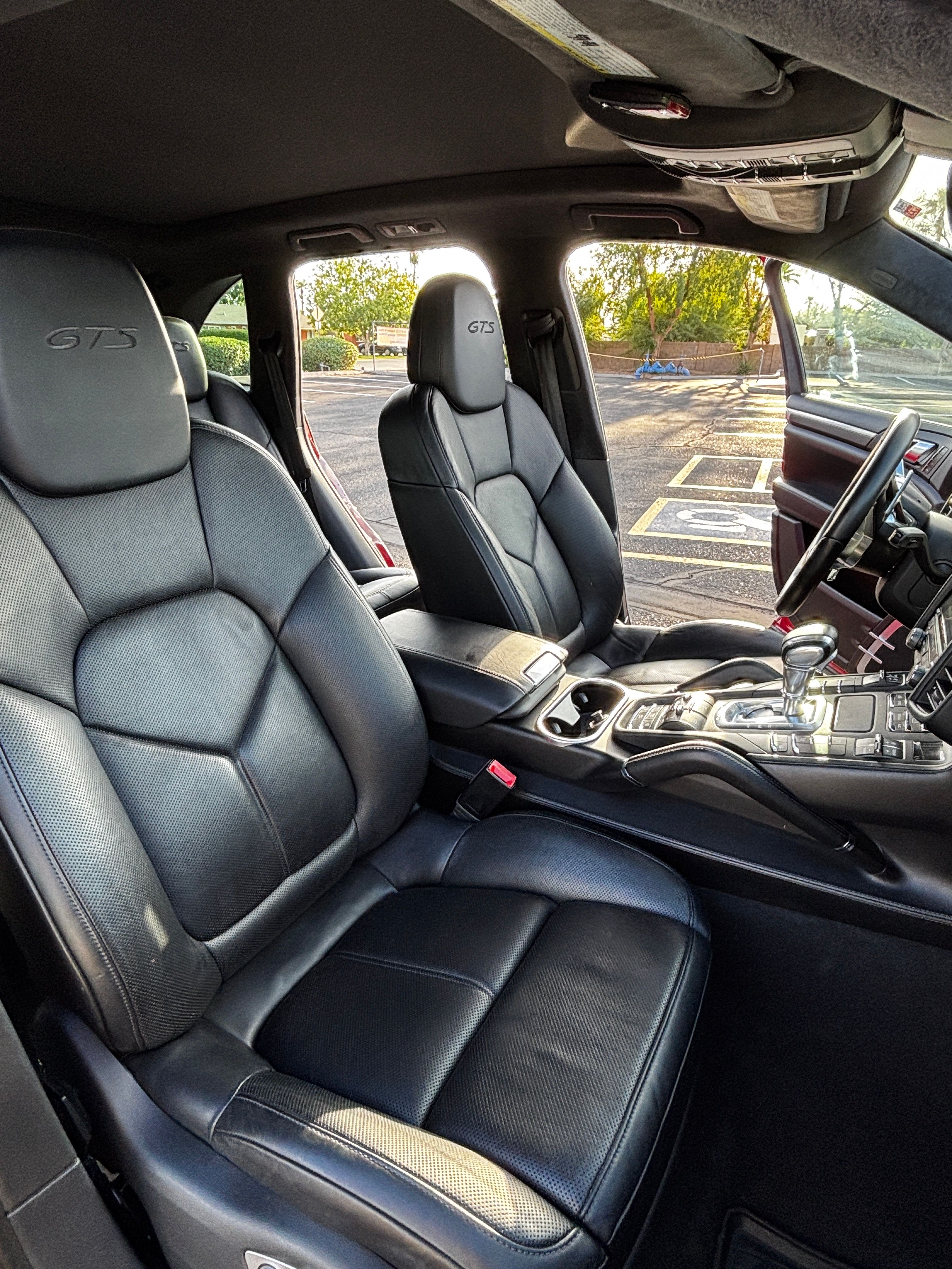 Used 2017 Porsche Cayenne GTS AWD/4WD image 10