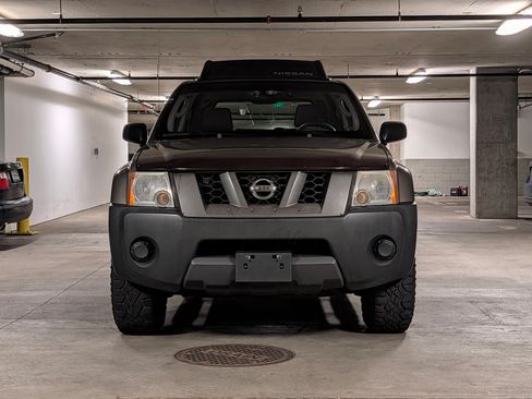 Used 2005 Nissan Xterra S w/ (P01) Power Pkg image 2