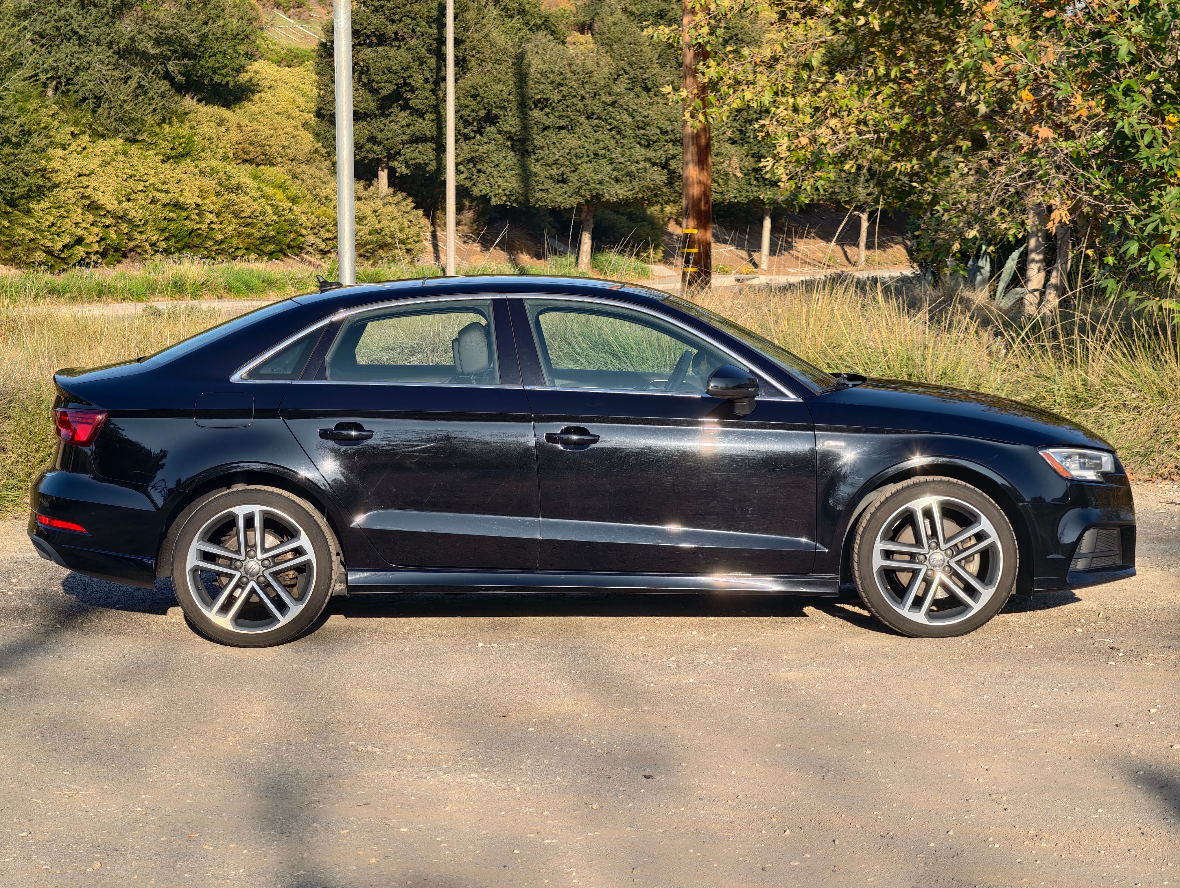 Used 2017 Audi A3 2.0T Premium Plus w/ Premium Plus Package FWD image 14