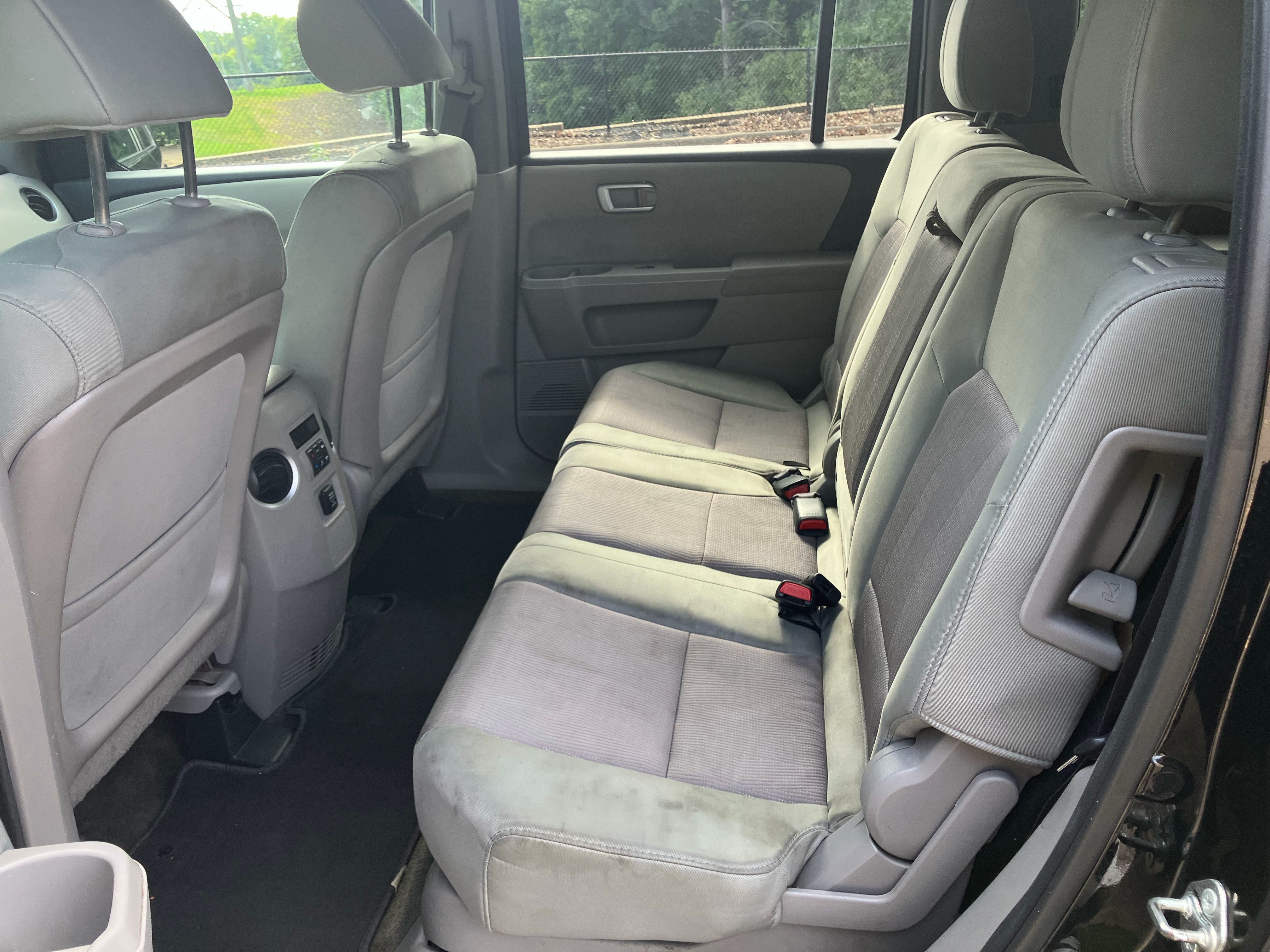 Used 2015 Honda Pilot EX image 6