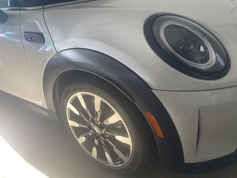 Used 2024 MINI Cooper S w/ Signature Upholstery Package image 19