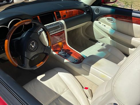 Used 2006 Lexus SC 430 Convertible RWD image 8