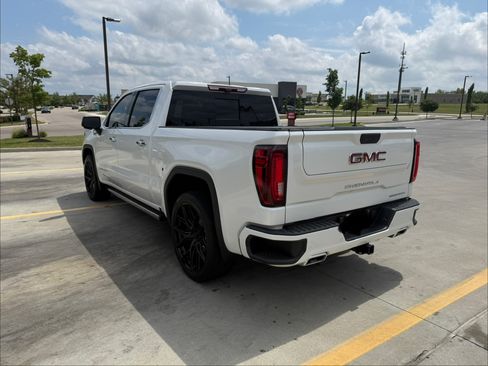 Used 2021 GMC Sierra 1500 Denali w/ Denali Ultimate Package AWD/4WD image 13