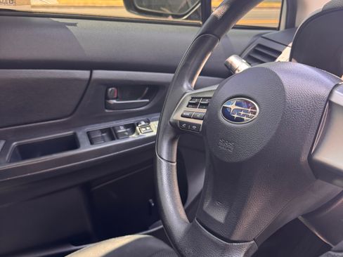 Used 2014 Subaru Impreza 2.0i AWD/4WD image 15