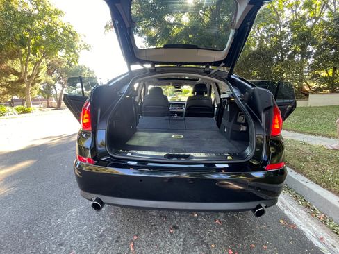 Used 2011 BMW 535i Gran Turismo image 8