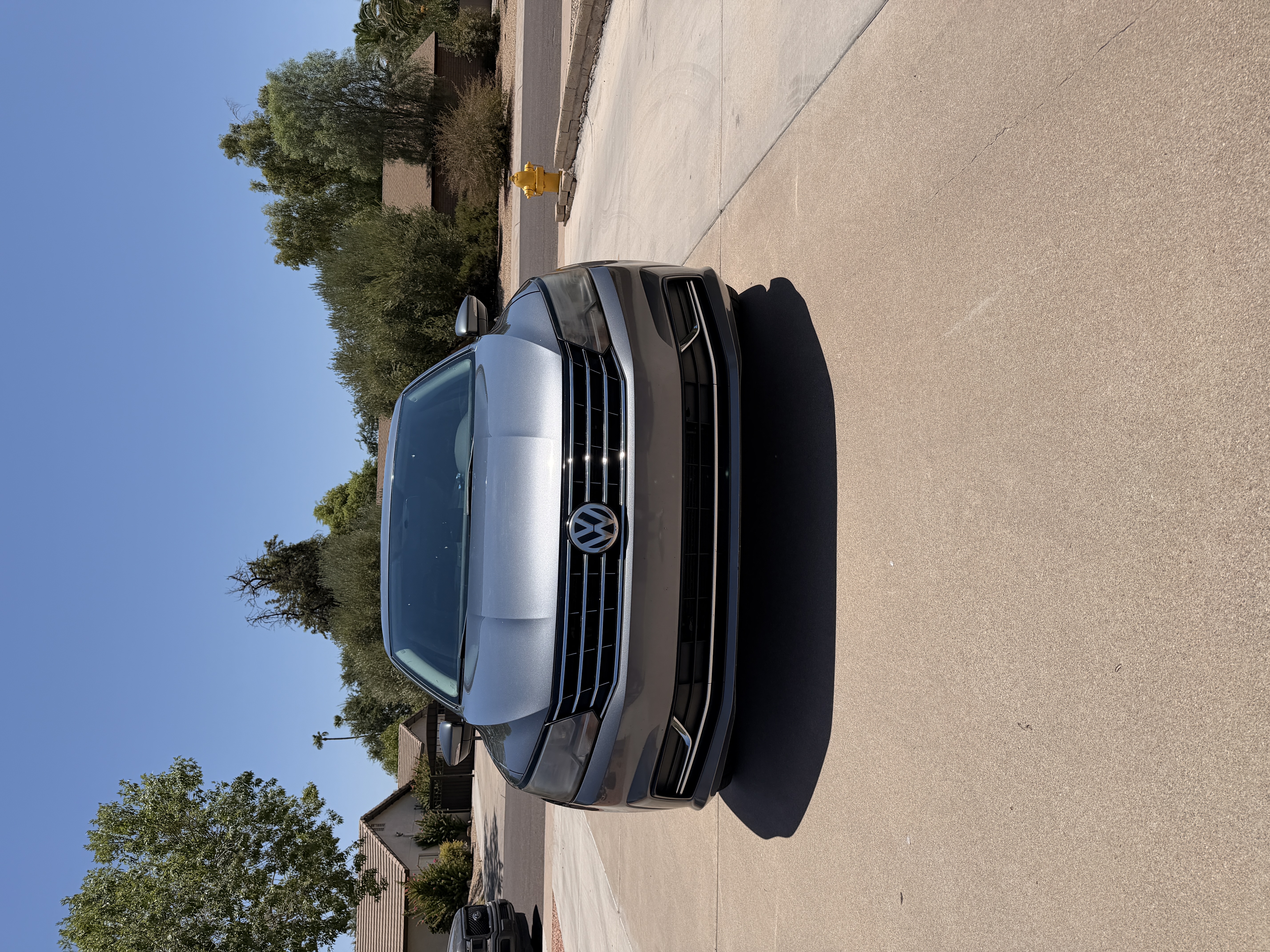 Used 2017 Volkswagen Passat 1.8T SE FWD image 1