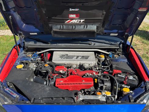 Used 2016 Subaru WRX STI image 6