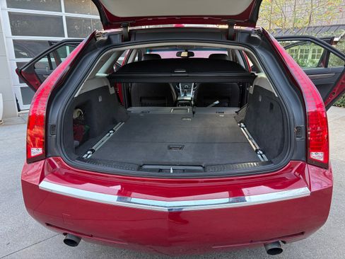 Used 2010 Cadillac CTS Performance image 14