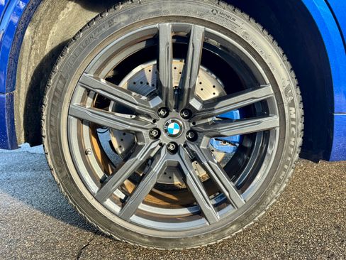 Used 2022 BMW X5 M w/ Competition Package image 19