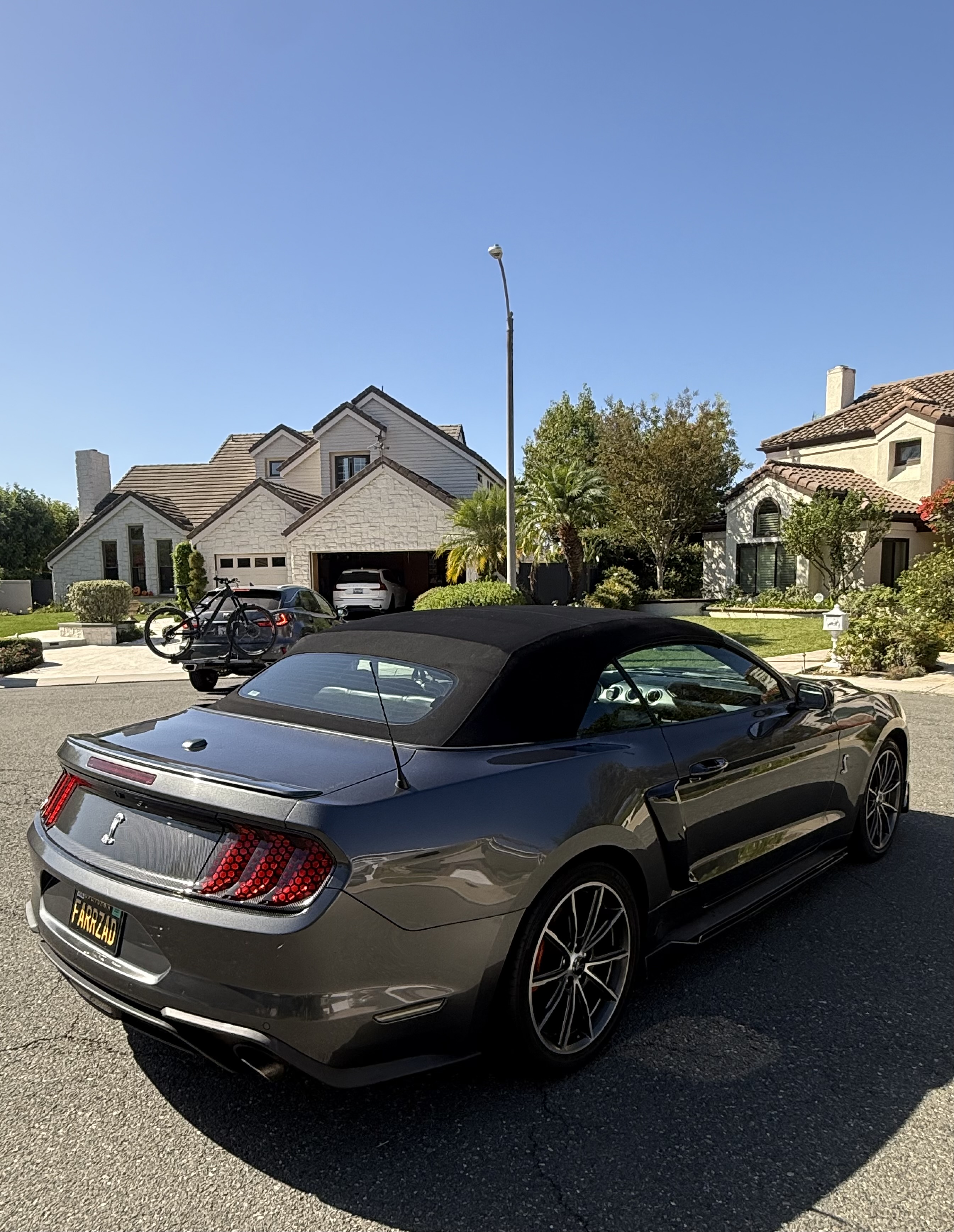 Used 2019 Ford Mustang Premium w/ Equipment Group 201A RWD image 23
