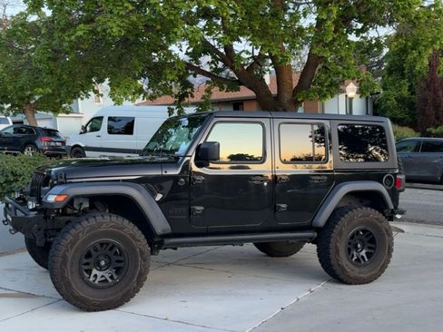 Used 2020 Jeep Wrangler Unlimited Sport AWD/4WD image 1
