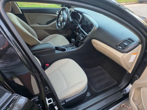 Used 2015 Kia Optima LX image 8