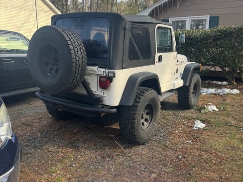 Used 2000 Jeep Wrangler Sahara image 5