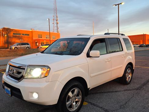 Used 2009 Honda Pilot EX-L image 11