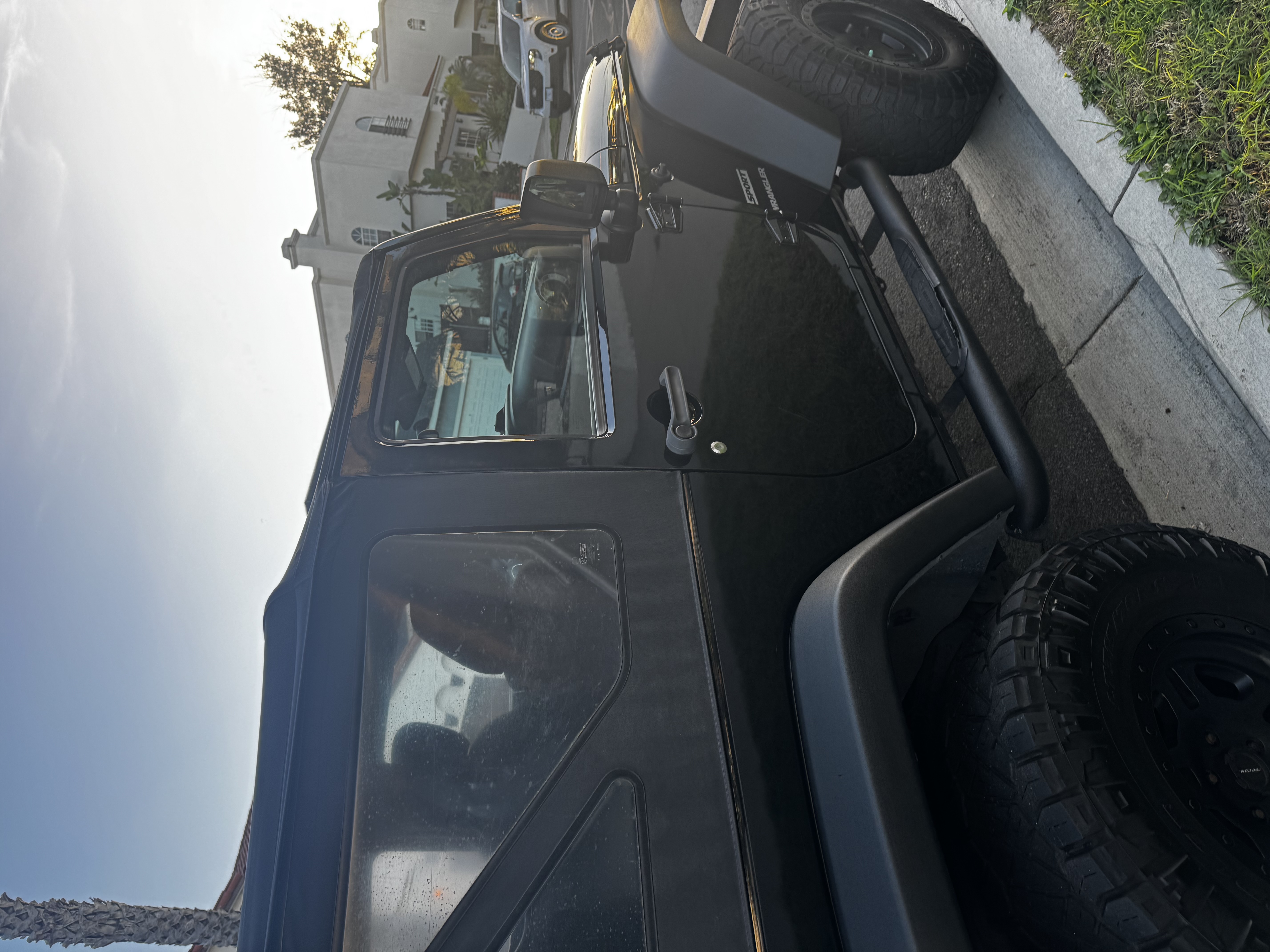 Used 2013 Jeep Wrangler Sport w/ Connectivity Group AWD/4WD image 6