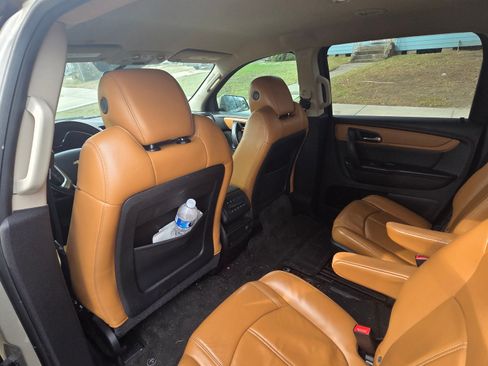 Used 2013 Chevrolet Traverse LT w/ LPO, 'HIT The Road' Package image 11