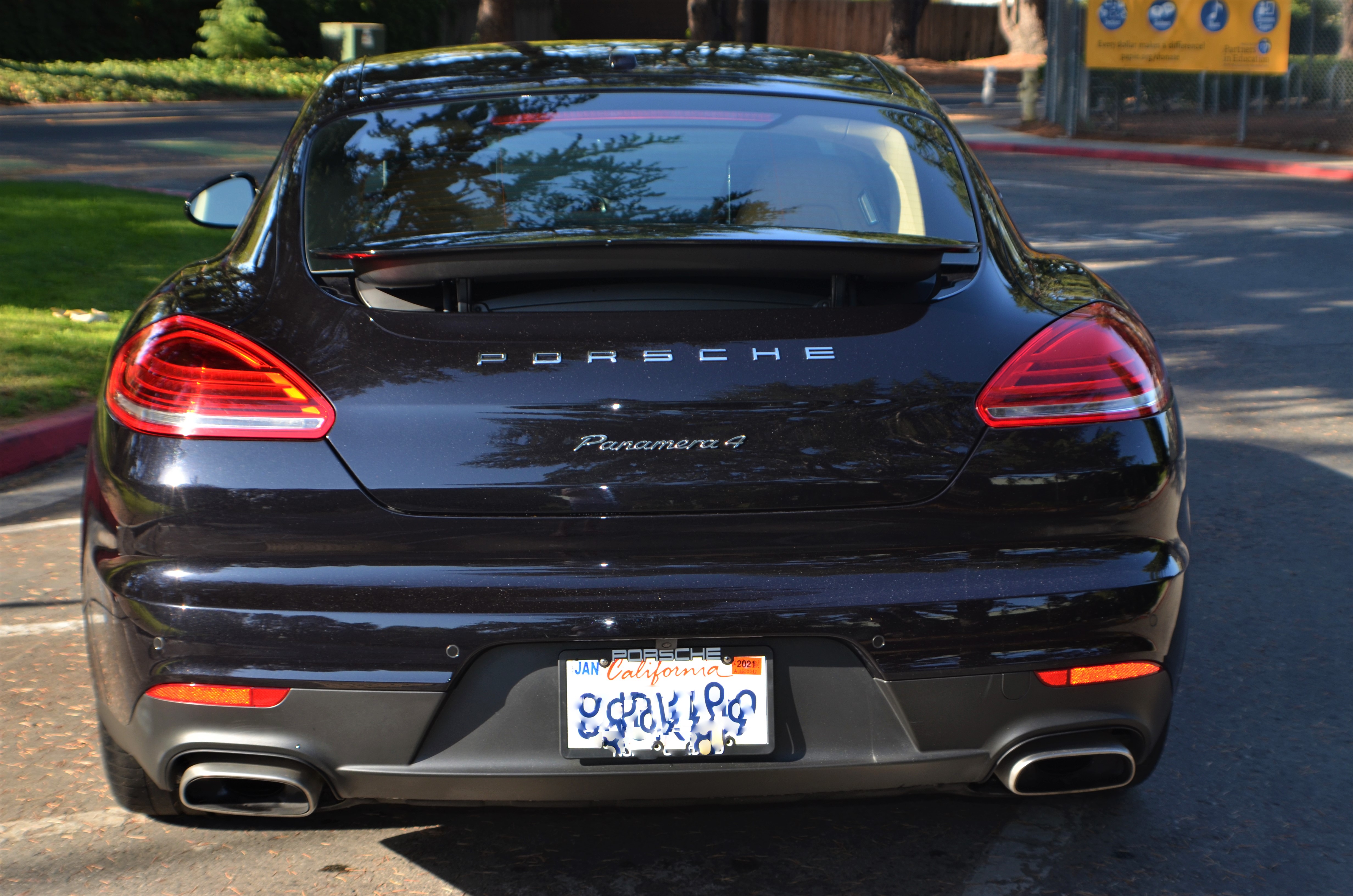 Used 2016 Porsche Panamera 4 Edition AWD/4WD image 4