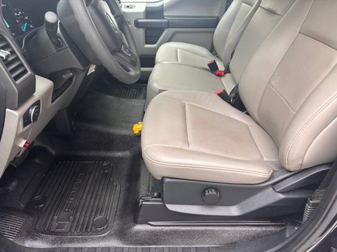 Used 2021 Ford F350 XL w/ Power Equipment Group image 6