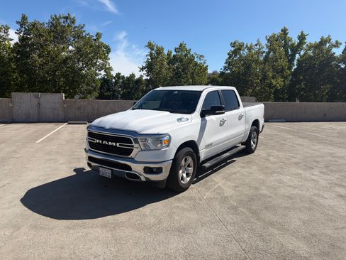 Used 2020 RAM 1500 Big Horn RWD image 1