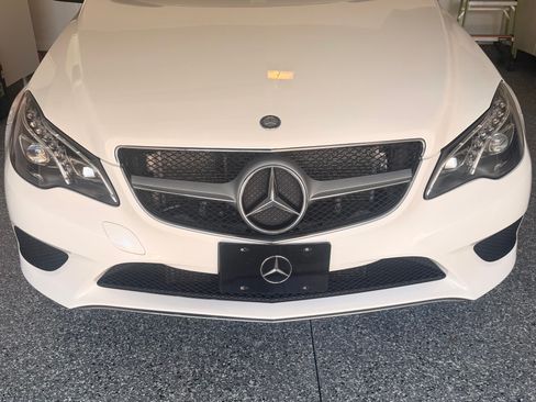 Used 2015 Mercedes-Benz E 400 4MATIC Coupe image 1