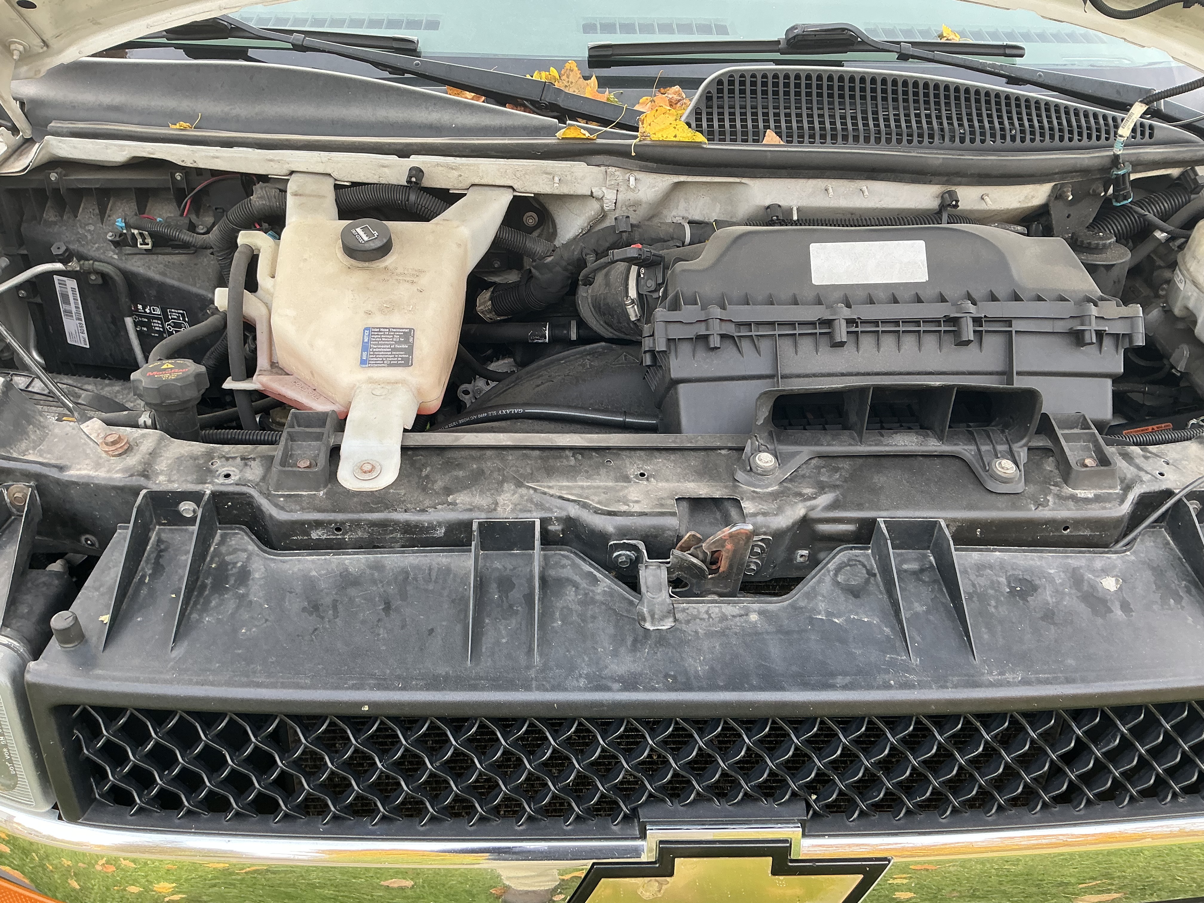 Used 2019 Chevrolet Express 3500 LT w/ LT Preferred Equipment Group RWD image 1