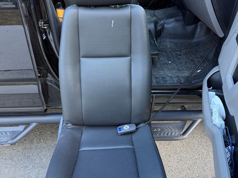 Used 2020 Ford F150 XL w/ Equipment Group 101A Mid image 18