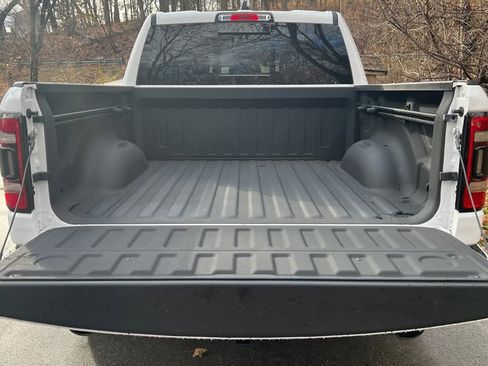 Used 2023 RAM 1500 Big Horn image 6