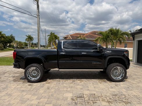 Used 2025 GMC Sierra 1500 Denali w/ Denali Reserve Package image 20