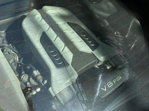 Used 2014 Audi R8 V8 image 8