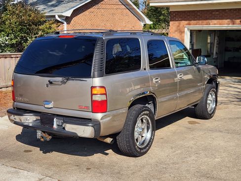 Used 2001 GMC Yukon SLT image 9