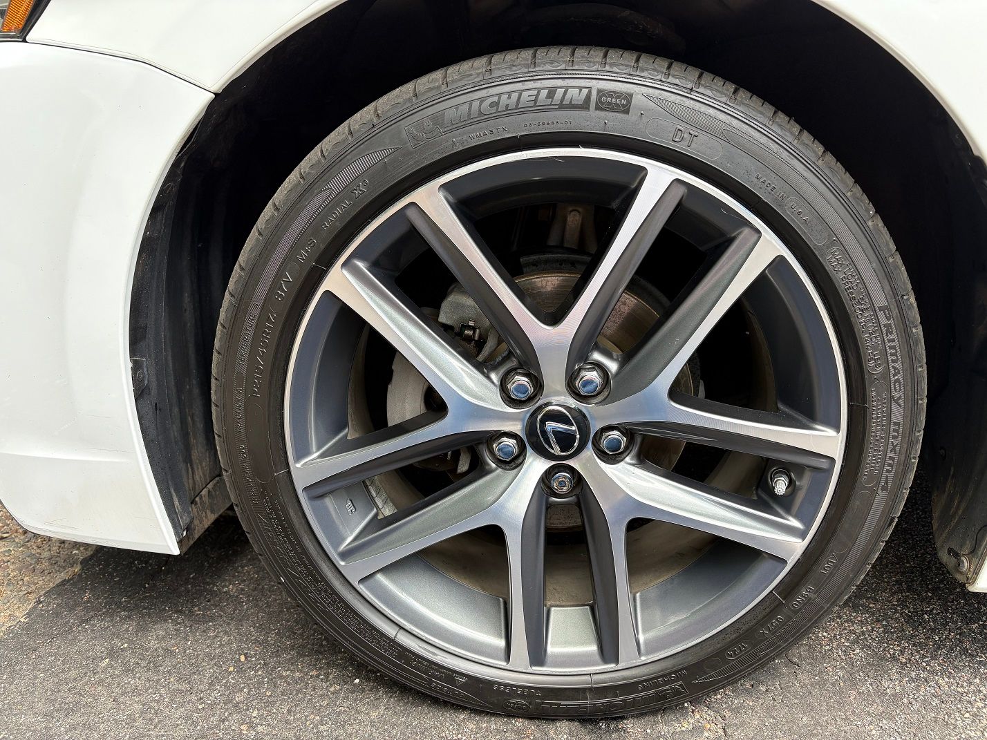 Used 2017 Lexus CT 200h w/ Navigation System Package FWD image 11